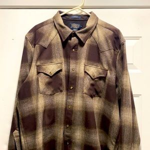 Pendleton long sleeve Flannel.